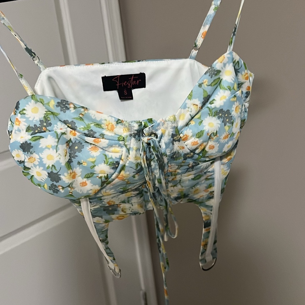 Fashion Nova Floral Crop Top - Blue and White